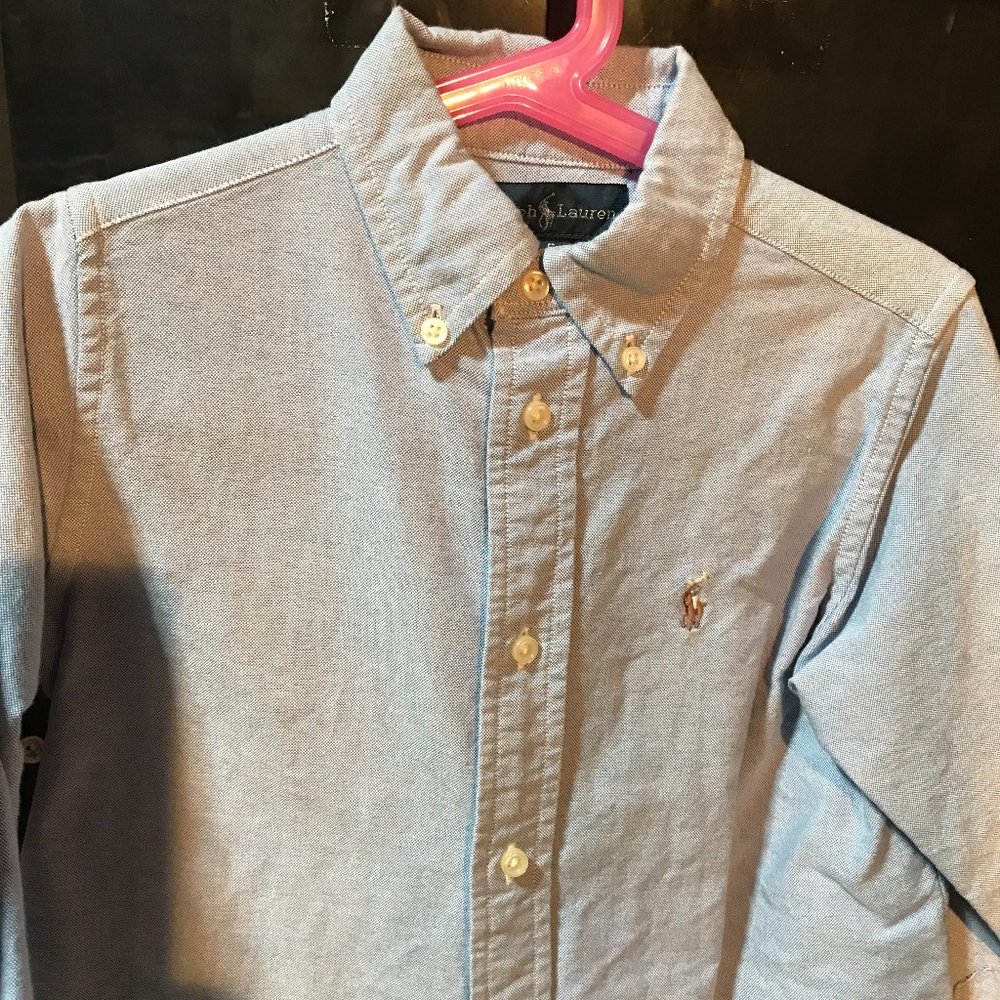 Shirt by Ralph Lauren for Kid. Size - 5.